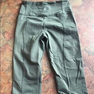Lululemon Athletica Capri Yoga Pants